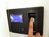 Fungsi Utama Mesin Absen untuk Efisiensi Manajemen Kehadiran
