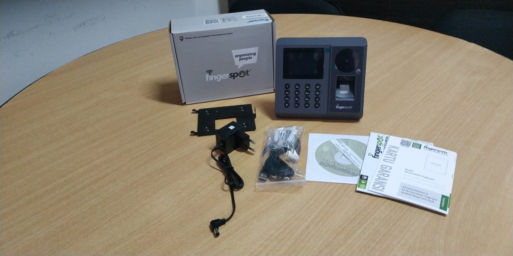 Mesin Absensi Fingerspot Revo WDV 204BNC